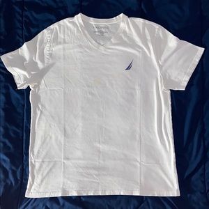 L Nautica V Neck Tee